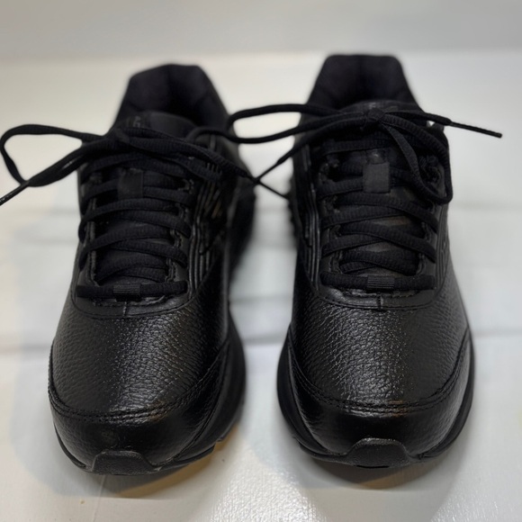 Women’s Black Brooks Addiction walking Shoes size 6.5 narrow(2A) - Picture 3 of 11